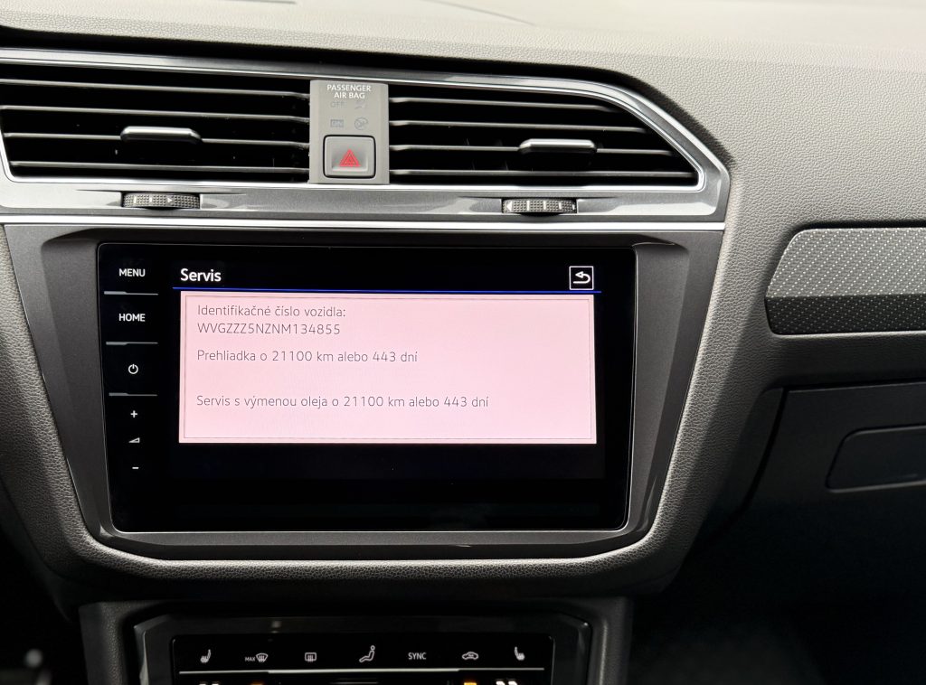 Volkswagen VW Tiguan Allspace 2.0 TDI 4Motion R-LINE IQ.LIGHT MATRIX 360°KAMERA WEBASTO HEAD-UP
