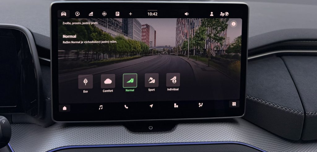 Škoda Kodiaq 2.0 TDI SPORTLINE 7-MIEST CRYSTAL MATRIX CANTON KAMERA /VOZIDLO V PLNEJ ZÁRUKE/