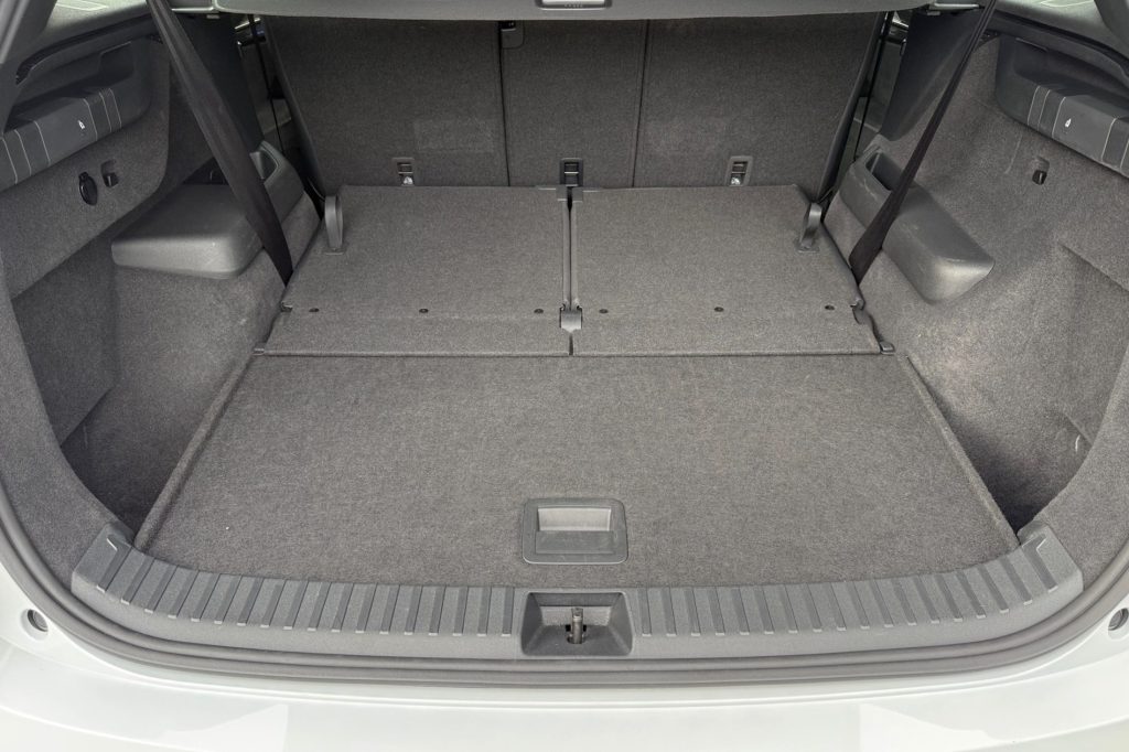 Škoda Kodiaq 2.0 TDI SPORTLINE 7-MIEST CRYSTAL MATRIX CANTON KAMERA /VOZIDLO V PLNEJ ZÁRUKE/