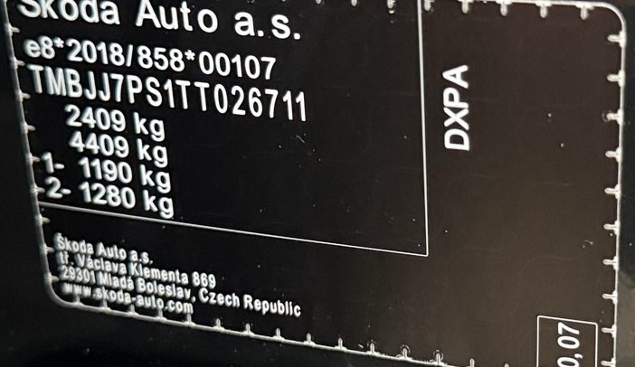 Škoda Kodiaq 2.0 TDI SPORTLINE 7-MIEST CRYSTAL MATRIX CANTON KAMERA /VOZIDLO V PLNEJ ZÁRUKE/