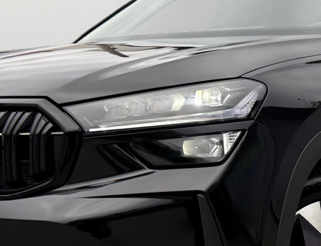 Škoda Kodiaq 2.0 TDI SPORTLINE 7-MIEST CRYSTAL MATRIX CANTON KAMERA /VOZIDLO V PLNEJ ZÁRUKE/