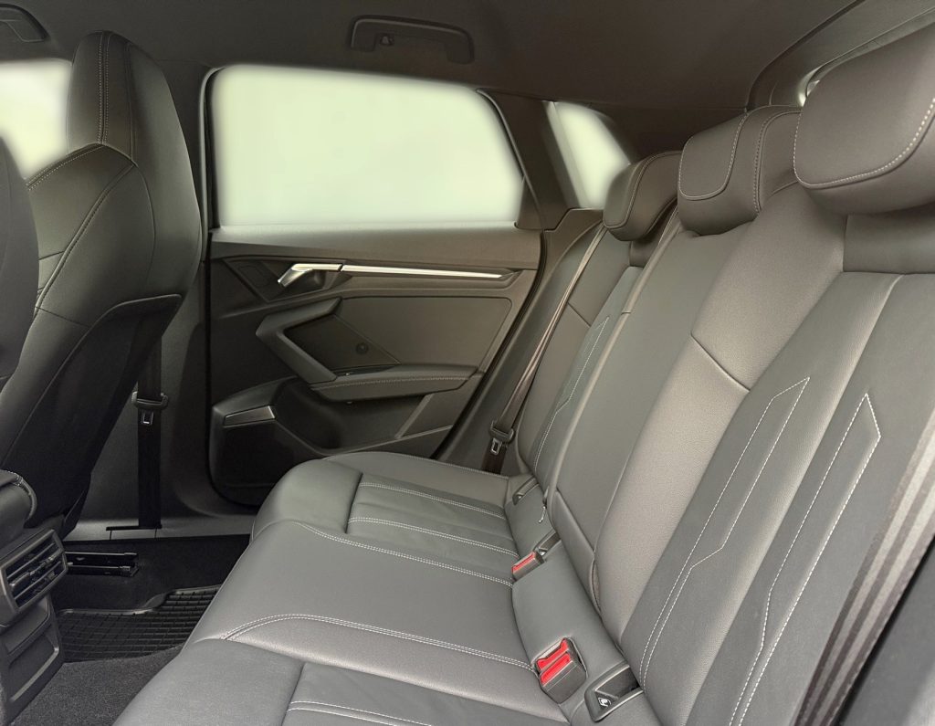 Audi A3 Sportback 45TFSIe PHEV 3xS-LINE MATRIX LED BANG&OLUFSEN RADAR KAMERA, S tronic